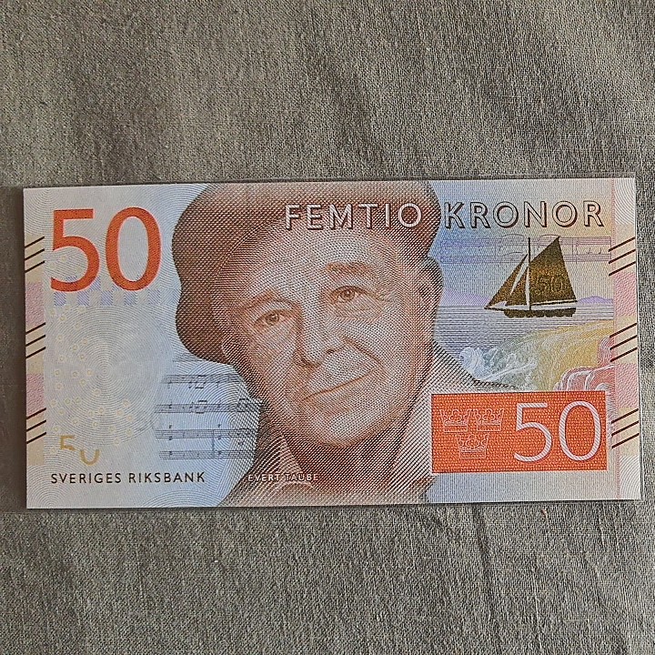 瑞典2015年50克朗 欧洲纸币 实物图 UNC