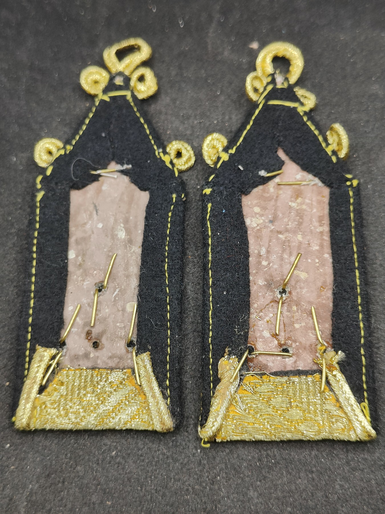 全场0元起拍 第145期 咸鱼国勋章拍卖专场 4月7日（周日）下午6：00开始 匈牙利装甲兵上校领章