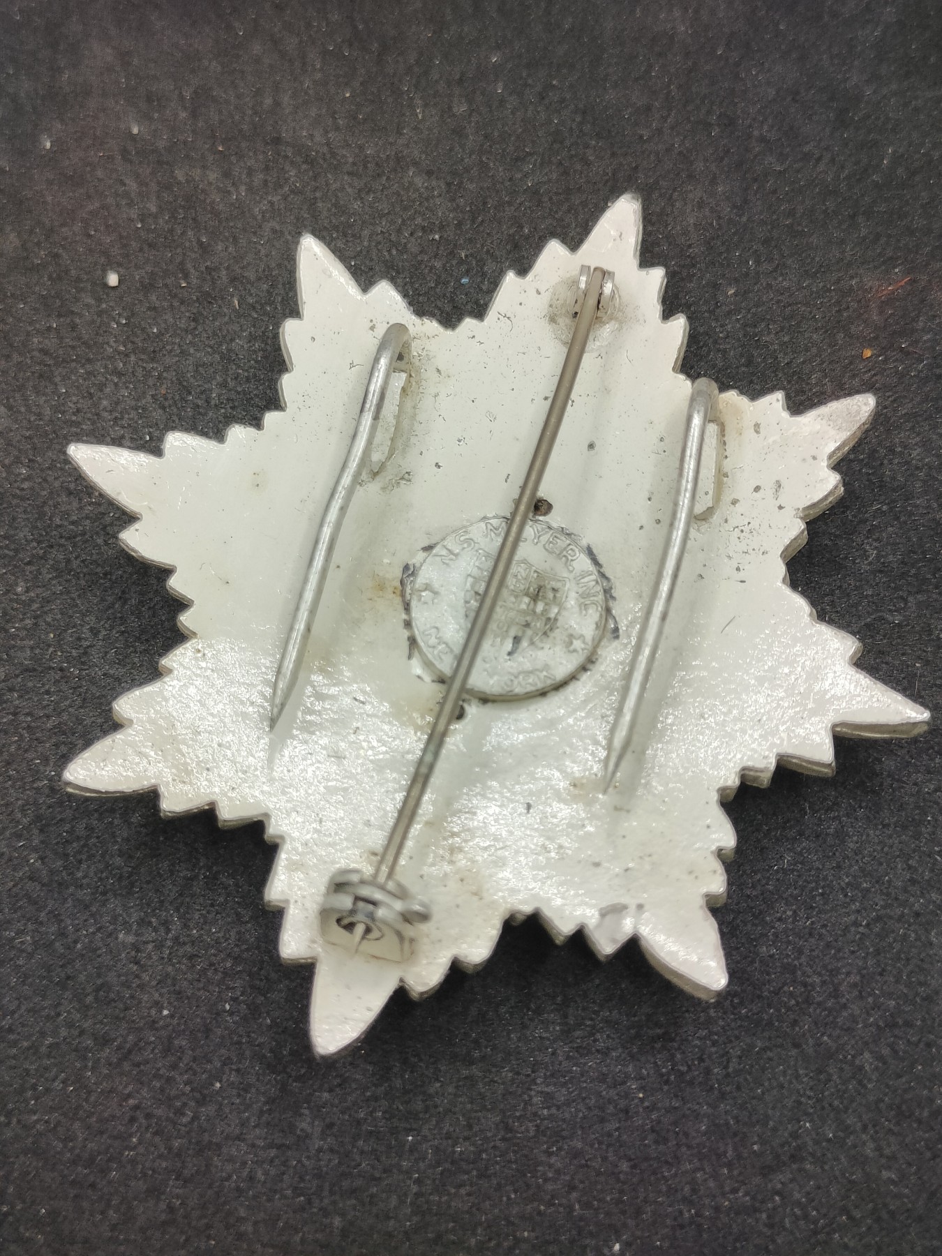 全场0元起拍 第145期 咸鱼国勋章拍卖专场 4月7日（周日）下午6：00开始 委内瑞拉最高荣誉 解放者勋章星芒 玻利瓦尔勋章