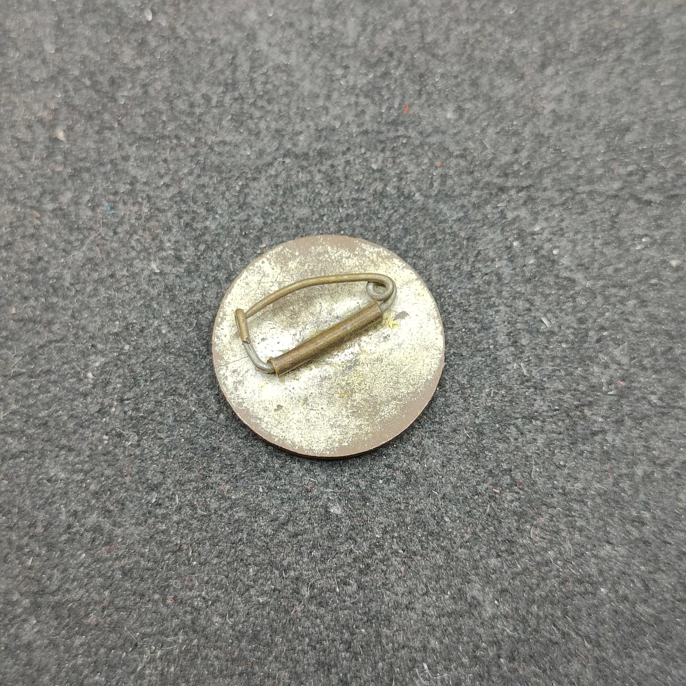 全场0元起拍 第145期 咸鱼国勋章拍卖专场 4月7日（周日）下午6：00开始 日本战时防空珐琅章