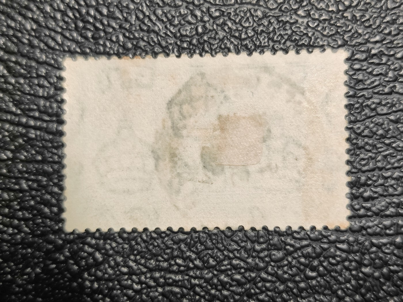 洪涛臻品批发群 精选邮票限时拍卖第五百八十二期  1935香港第二套纪念邮票 乔治五世银禧5分
