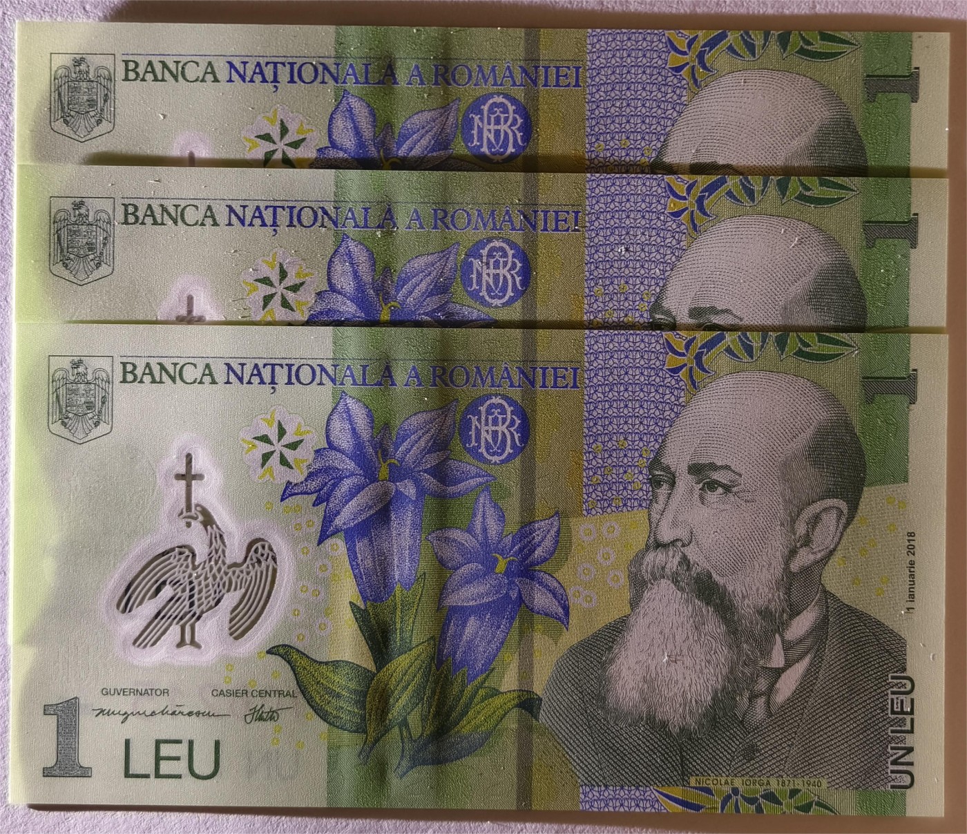 紫瑗钱币——第373期拍卖——纸币场 罗马尼亚 2018年 尼古拉·伊奥尔加 1列伊 塑料钞  UNC 3枚一组 