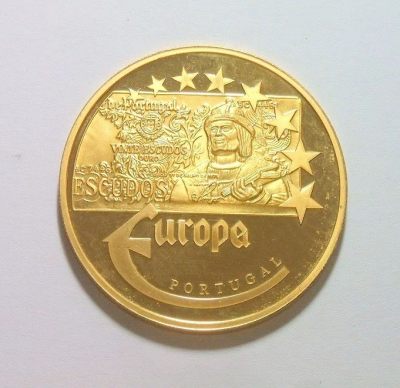 葡萄牙2003年 埃斯库多被欧元取代 高浮雕精制大镀金章 40MM