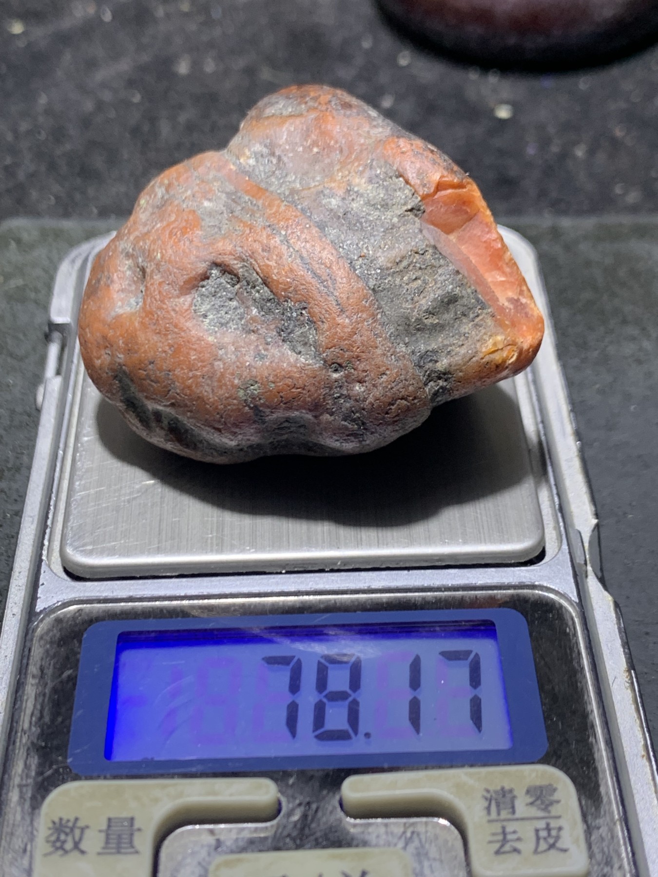 精美柿子红开窗料南红玛瑙原石一颗