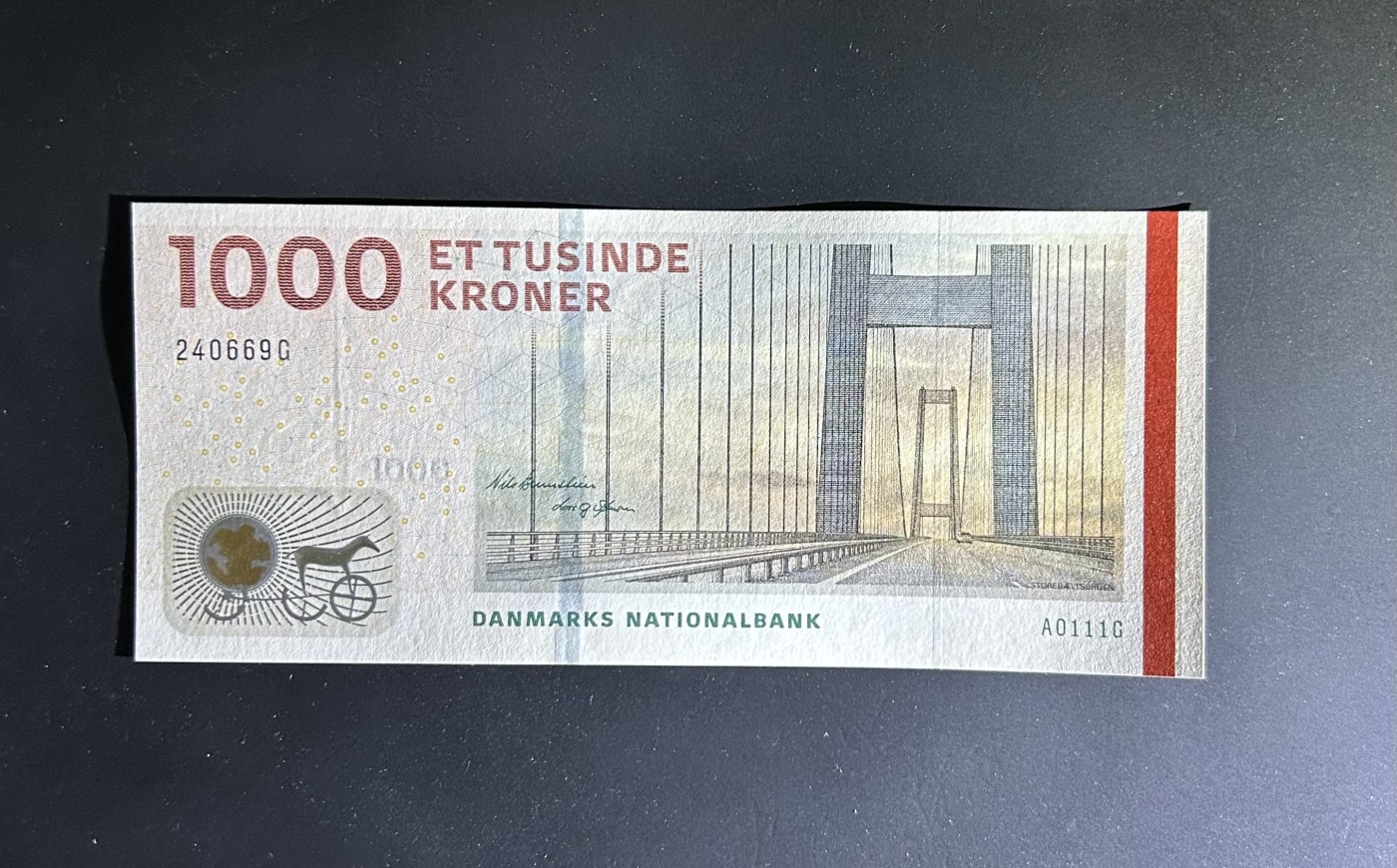 【丑猫0413】今晚6点半，全裸场 丹麦1000unc