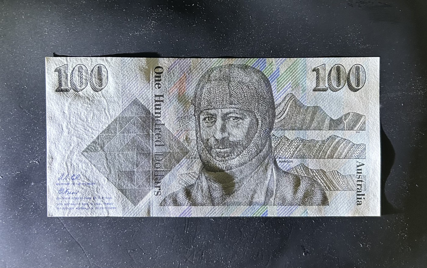 【丑猫0413】今晚6点半，全裸场 91年澳洲100unc(068321)