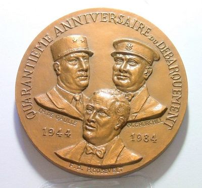 1984年戴高乐丘吉尔罗斯福诺曼底40周年 高浮雕精制超大铜章 70MM 175克 - 1984年戴高乐丘吉尔罗斯福诺曼底40周年 高浮雕精制超大铜章 70MM 175克