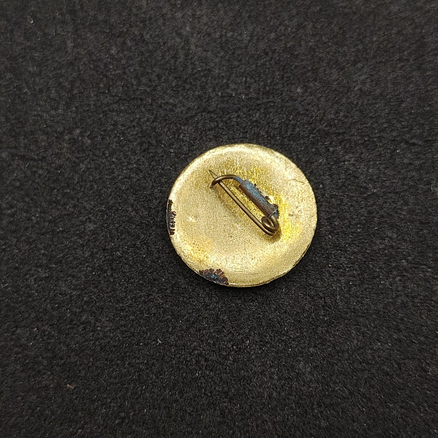 全场0元起拍 第146期 咸鱼国勋章拍卖专场 4月10日（周三）下午6：00开始 日本战时赤十字奉仕团徽章