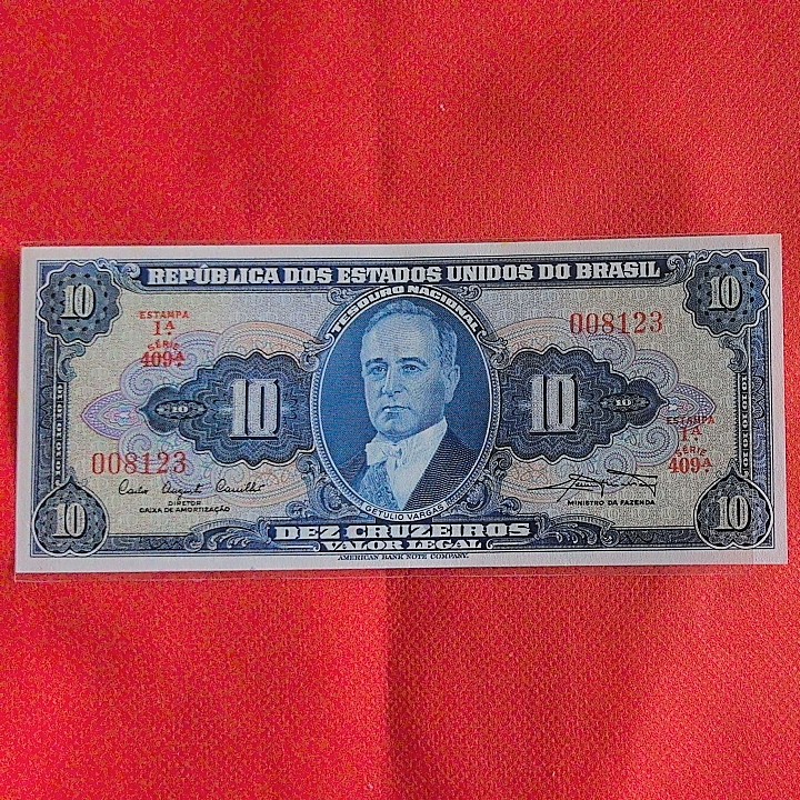 巴西1961年10克鲁塞罗 无47 四位号 P-167a 签名9 409序列 美洲纸币 实物图 UNC