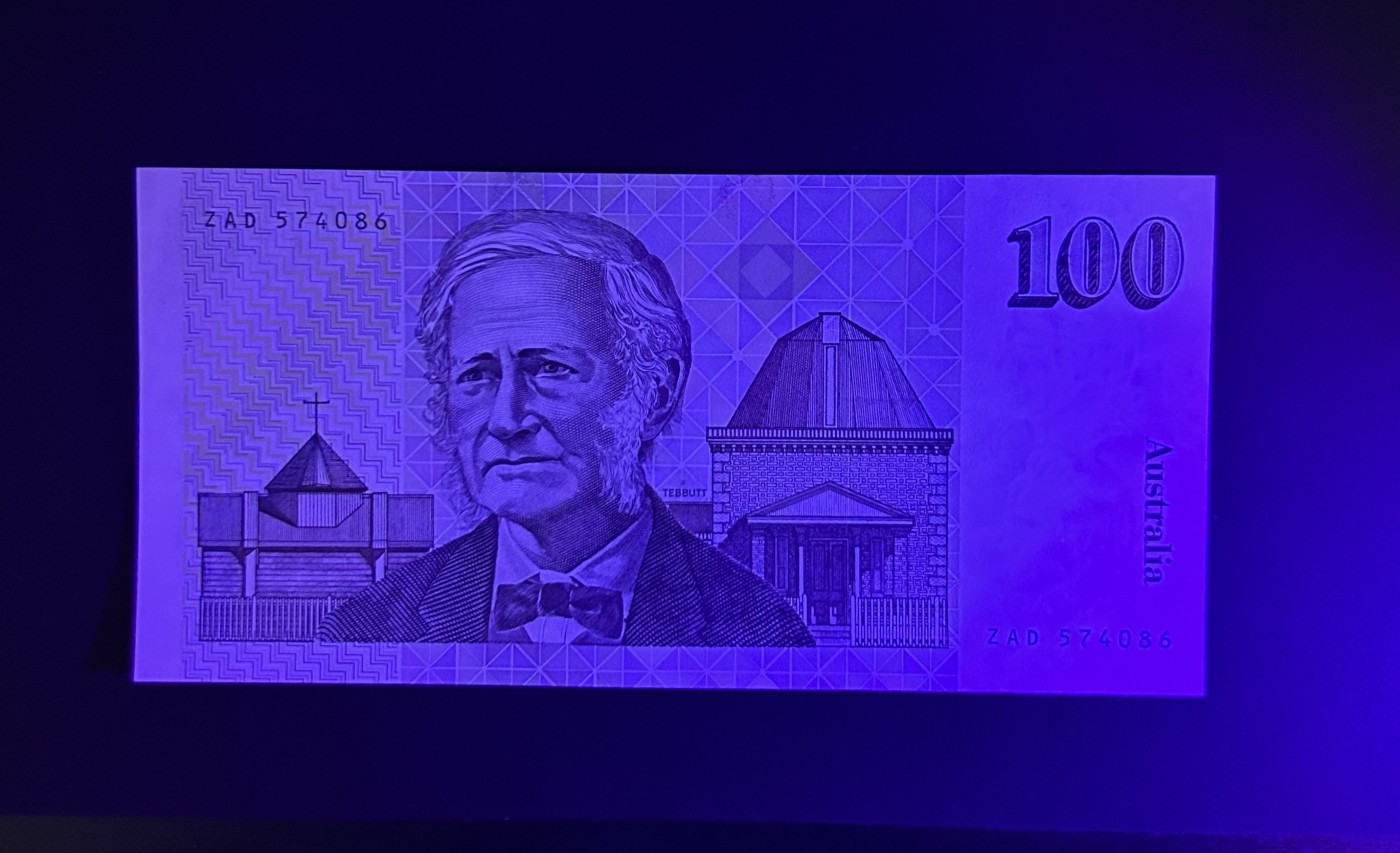 【丑猫0413】今晚6点半，全裸场 84年澳洲100unc(574086)