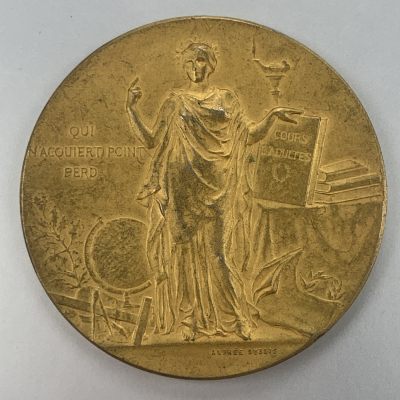 掌中浮雕-藏着的欧洲第011场 - 1903年法国公共教育部银奖章  直径49毫米，重62.50克，银镀金制