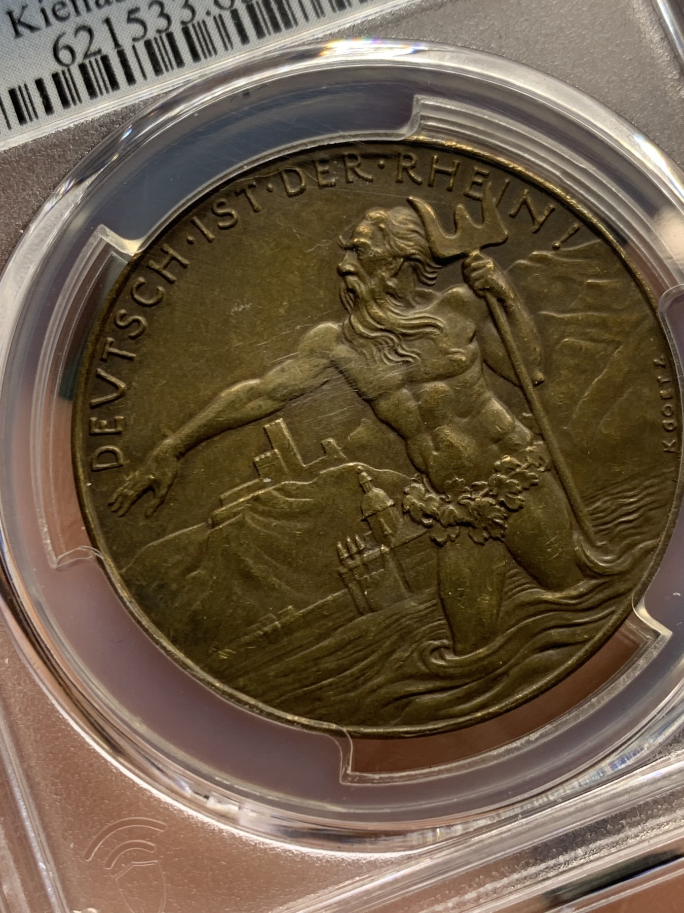 《竞宝斋》第256场-周日，周一 2场连拍 (全场包邮) PCGS SP63 卡尔歌茨设计1930年莱茵河神铜章，铜章比银章少见，此枚亚军分，非常值得收藏