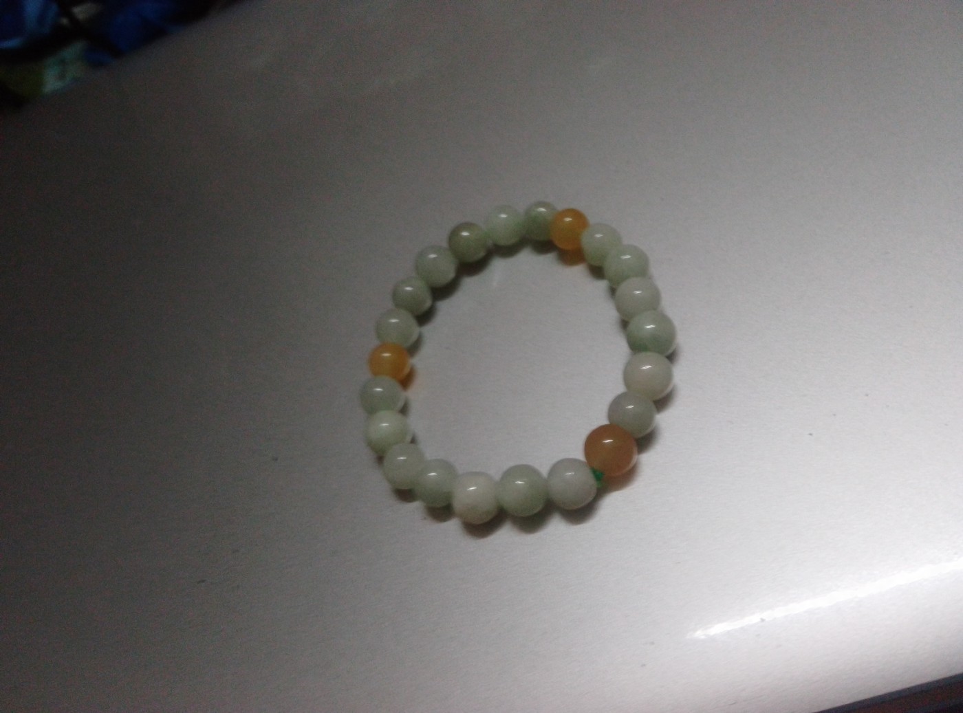 冰多彩翡翠手串，手链种老水足，冰清玉润   颜色漂亮   尺寸：6~7mm