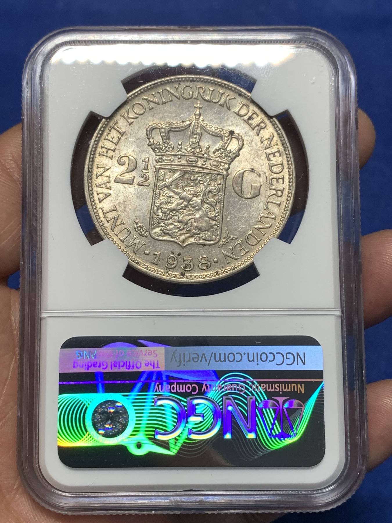 《竞宝斋》第256场-周日，周一 2场连拍 (全场包邮) NGC AU58 荷兰1938年威廉明娜女王2.5盾银币