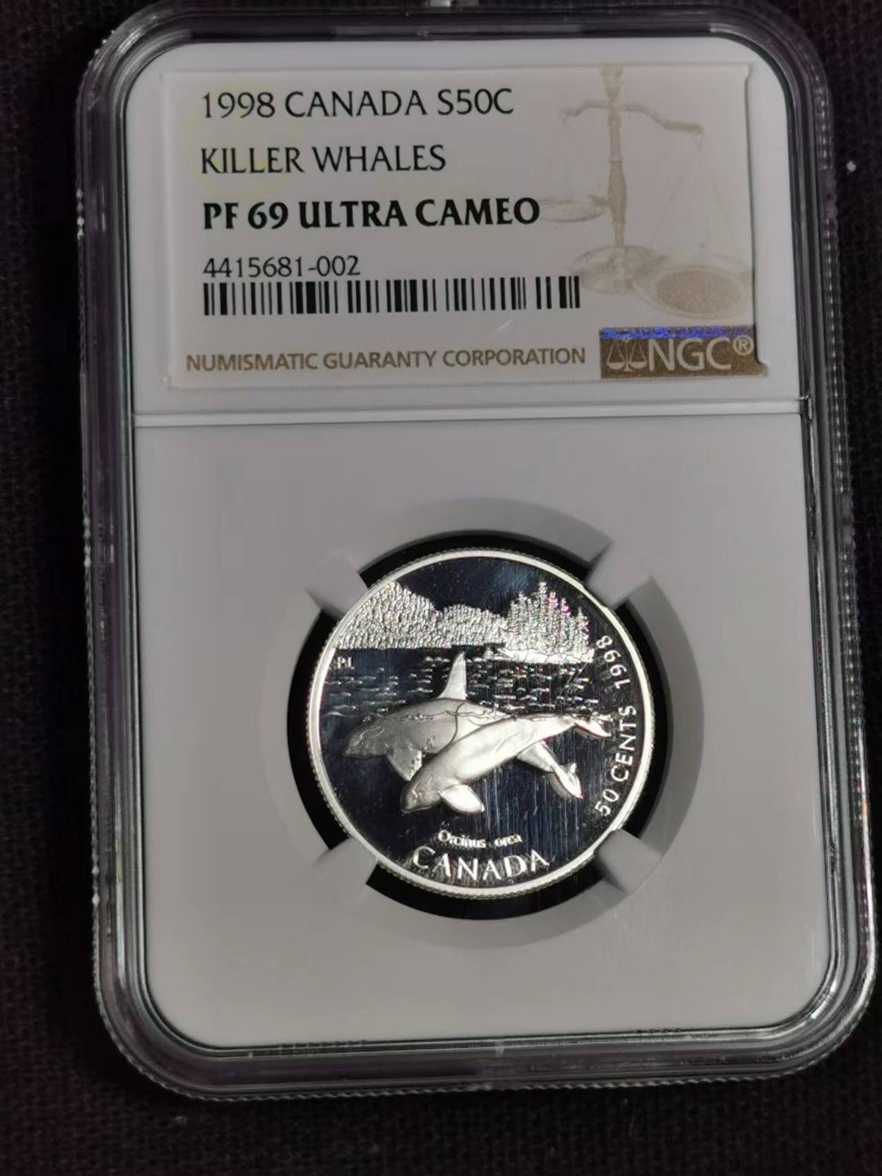 刘世昌艺术品销售中心～虎踞龙蟠*金杨在线联拍群第510期 加拿大1998年虎鲸精制纪念银币（NGC PF69UC 串号：4415681-002）1枚。