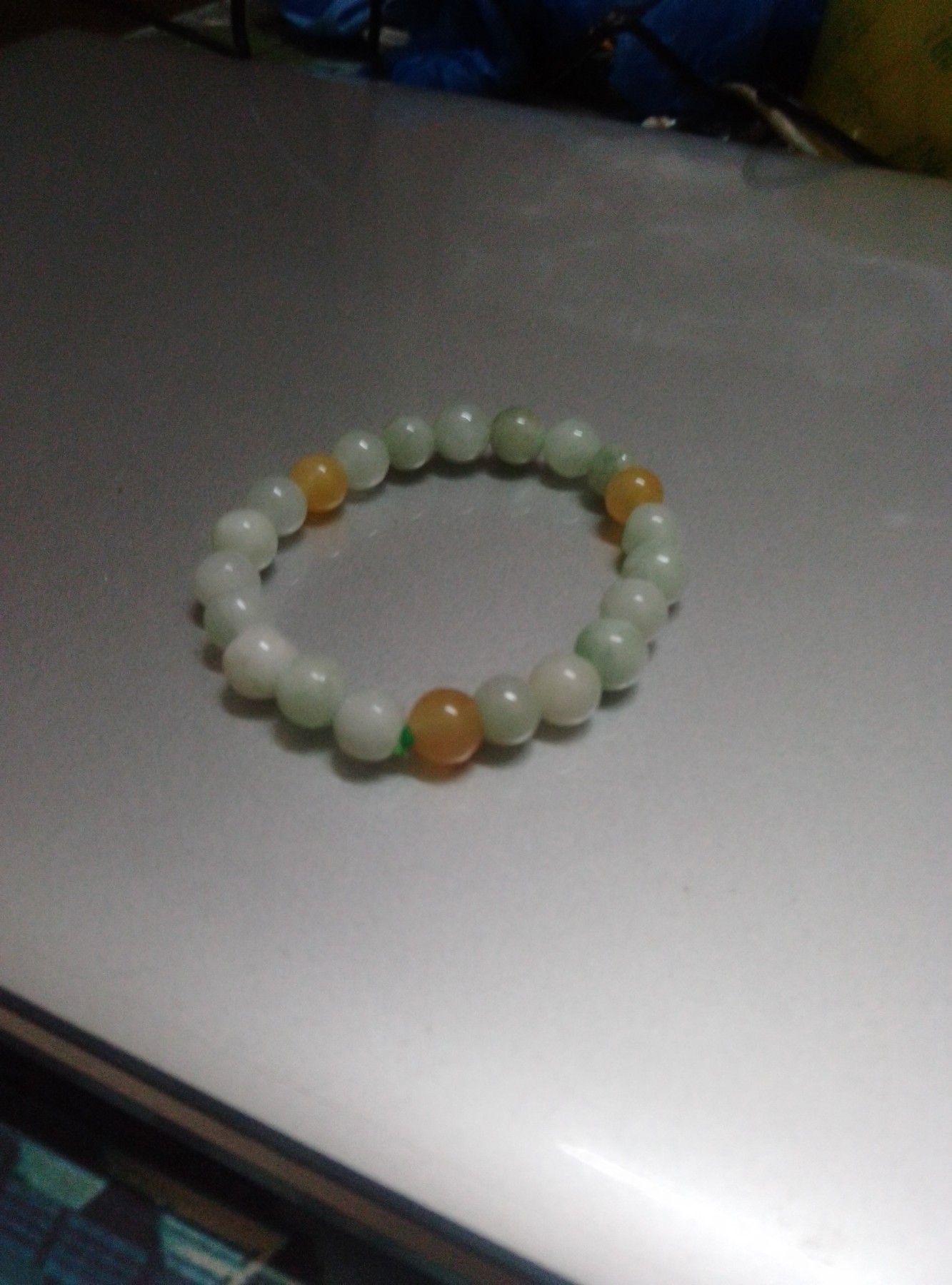 冰多彩翡翠手串，手链种老水足，冰清玉润   颜色漂亮   尺寸：6~7mm