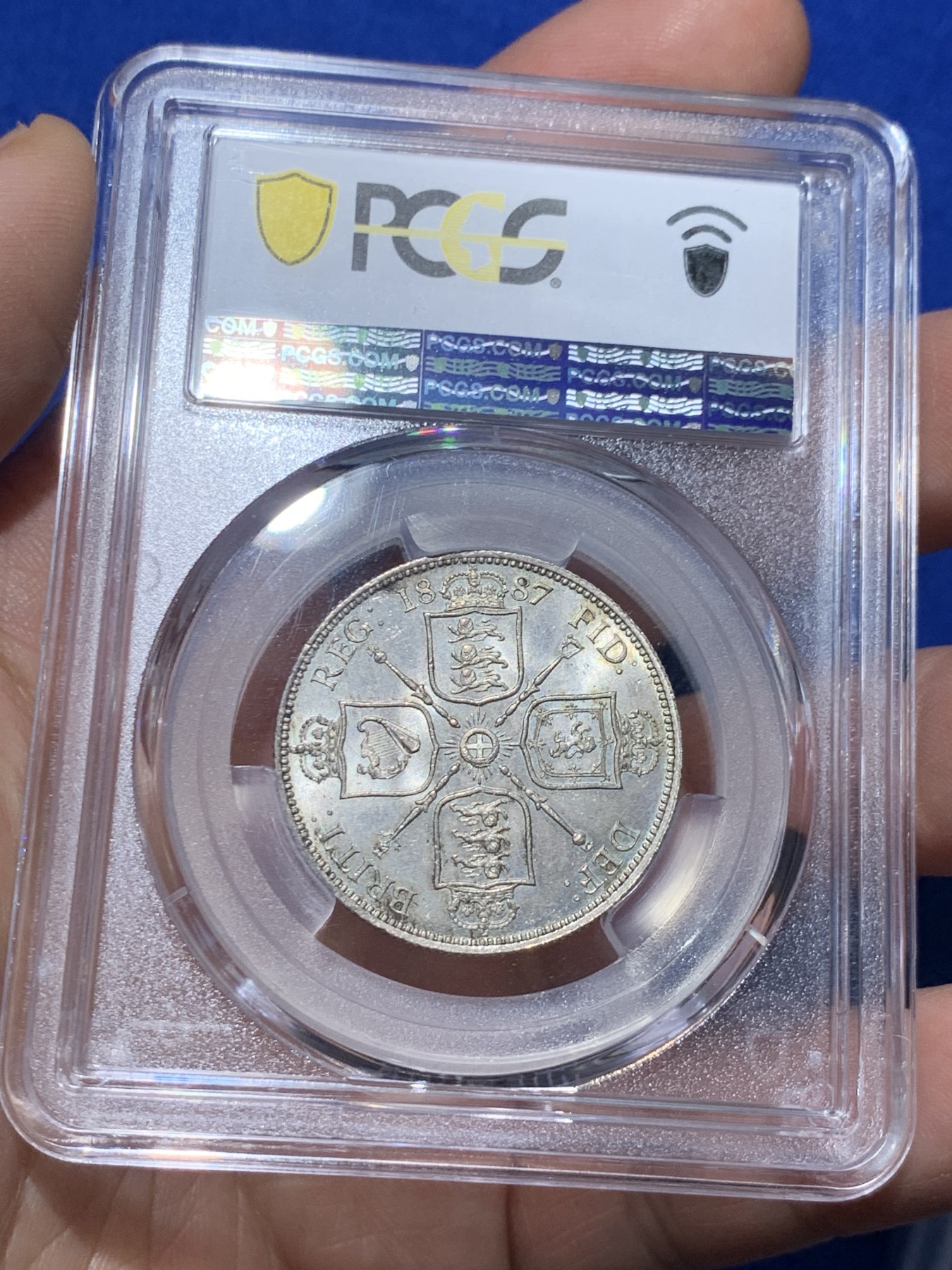 《竞宝斋》第257场-周日，周一 2场连拍 (全场包邮) PCGS MS64 英国1887年维多利亚女王高冠1佛罗林银币，超高分数，底板淡彩，非常适合自藏。