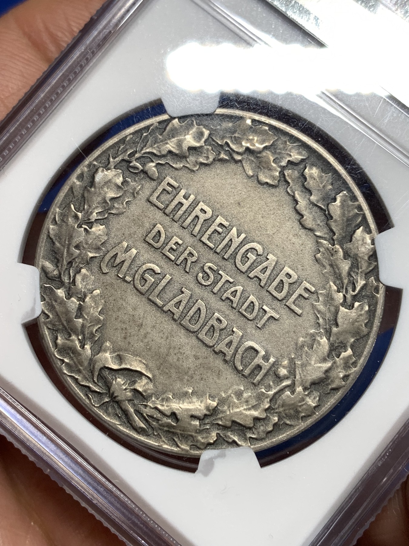 《竞宝斋》第257场-周日，周一 2场连拍 (全场包邮) NGC MS63 19世纪德国门兴格莱德巴赫城市镀银奖章 设计精美 罕见品种！