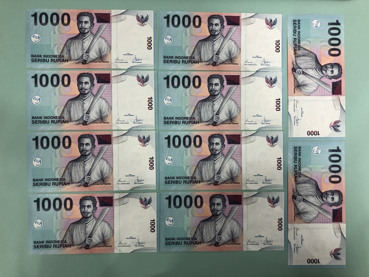 世界外币 2008年，印度尼西亚1000卢比纸币，10张连号，全新UNC品相