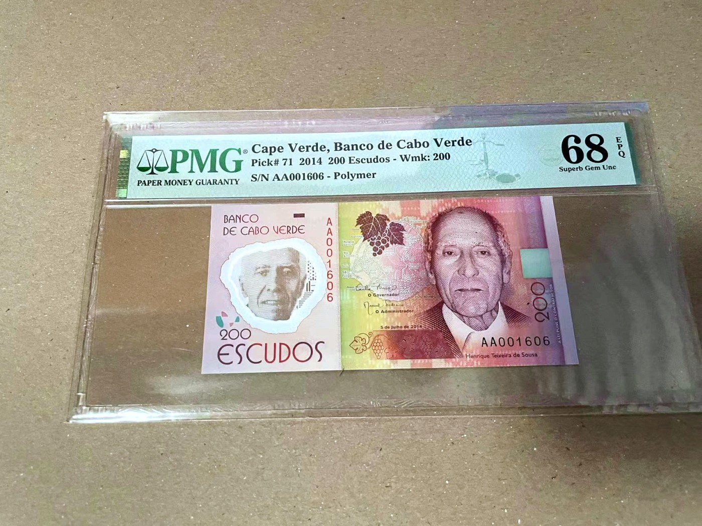 【Blue Auction】✨世界纸币精拍第460期【精】 【AA冠倒置号】佛得角 2014年200埃斯库多 PMG68EPQ 超高分