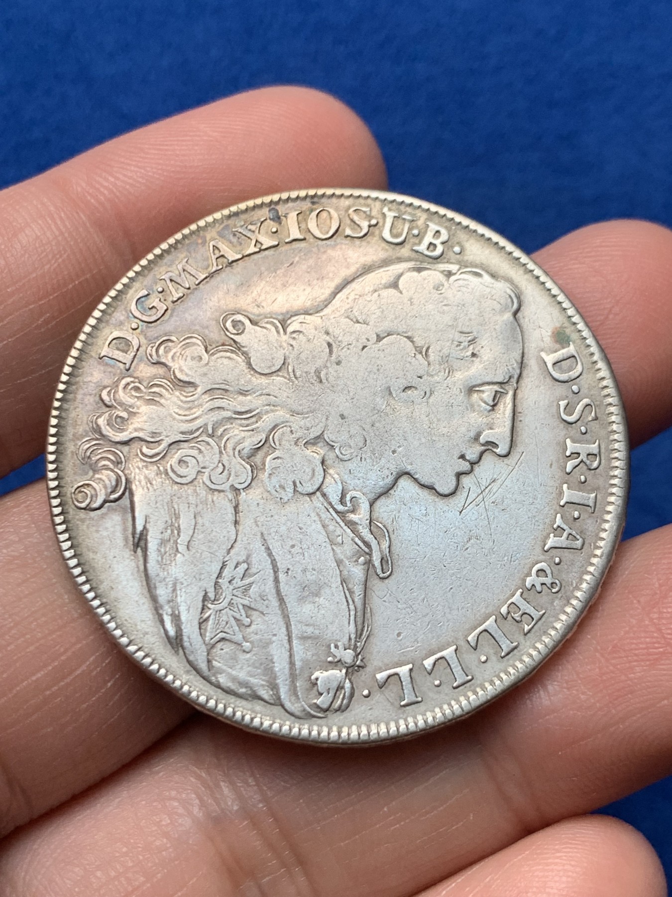 《竞宝斋》第257场-周日，周一 2场连拍 (全场包邮) 德国1768年巴伐利亚圣母抱婴泰勒大银币 马克西米利安三世 慕尼黑造币厂 细节见图