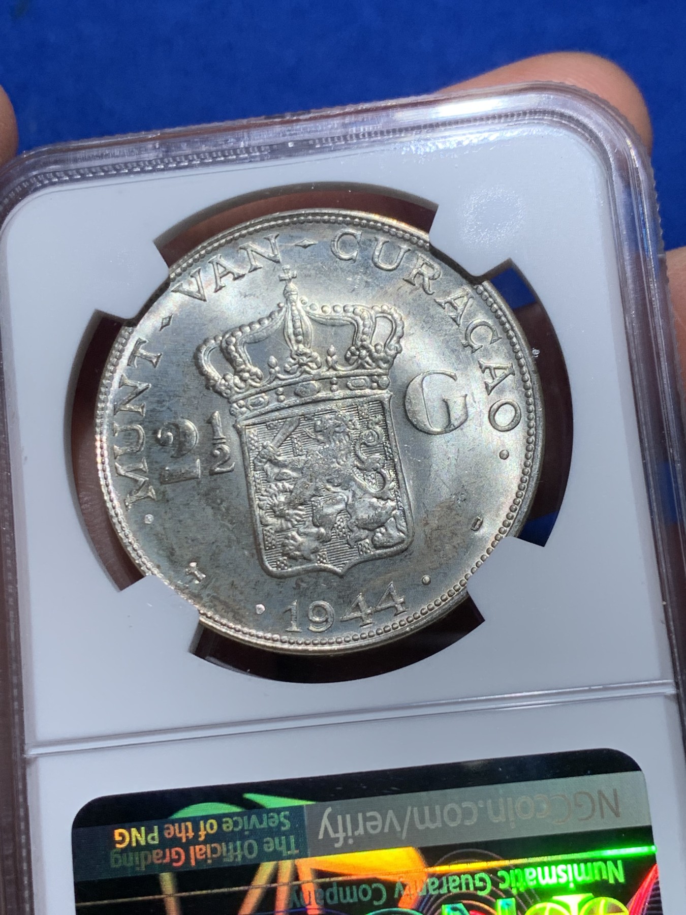 《竞宝斋》第257场-周日，周一 2场连拍 (全场包邮) NGC MS63 荷属库拉索1944D威廉明娜2.5盾大银币