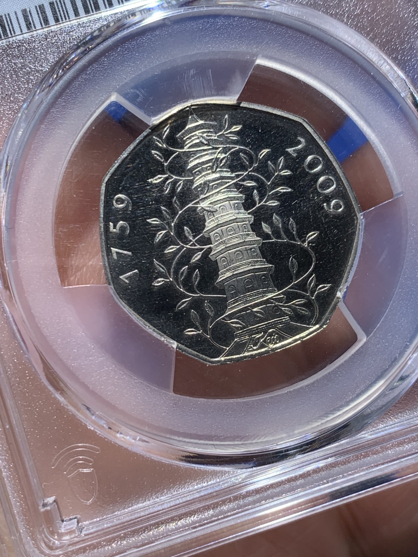 《竞宝斋》第257场-周日，周一 2场连拍 (全场包邮) PCGS PR66DCAM 英国 2009年 50p七角铜镍币