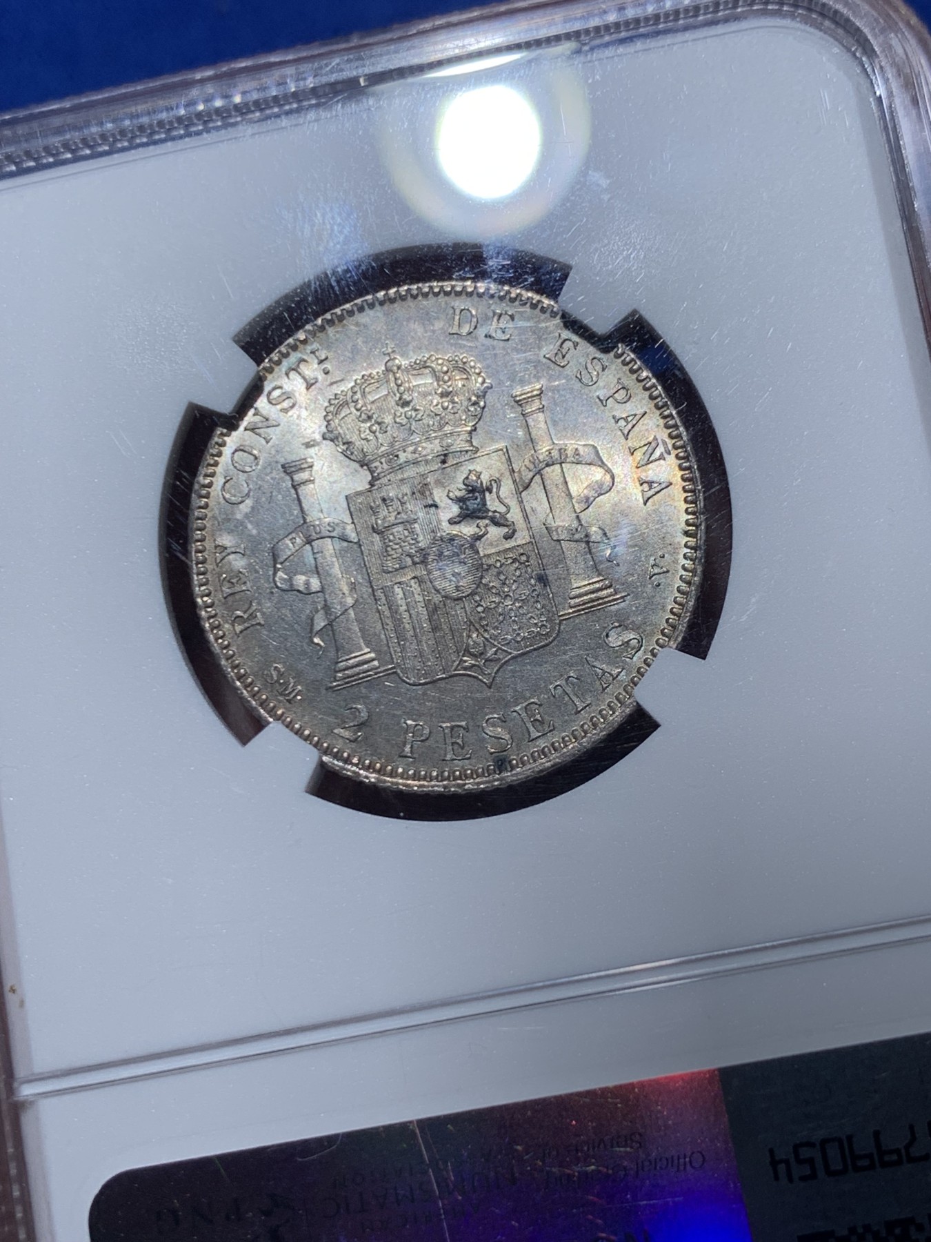 《竞宝斋》第257场-周日，周一 2场连拍 (全场包邮) NGC UNC 西班牙 1905年 2比赛塔 银币 币面转光感炫目