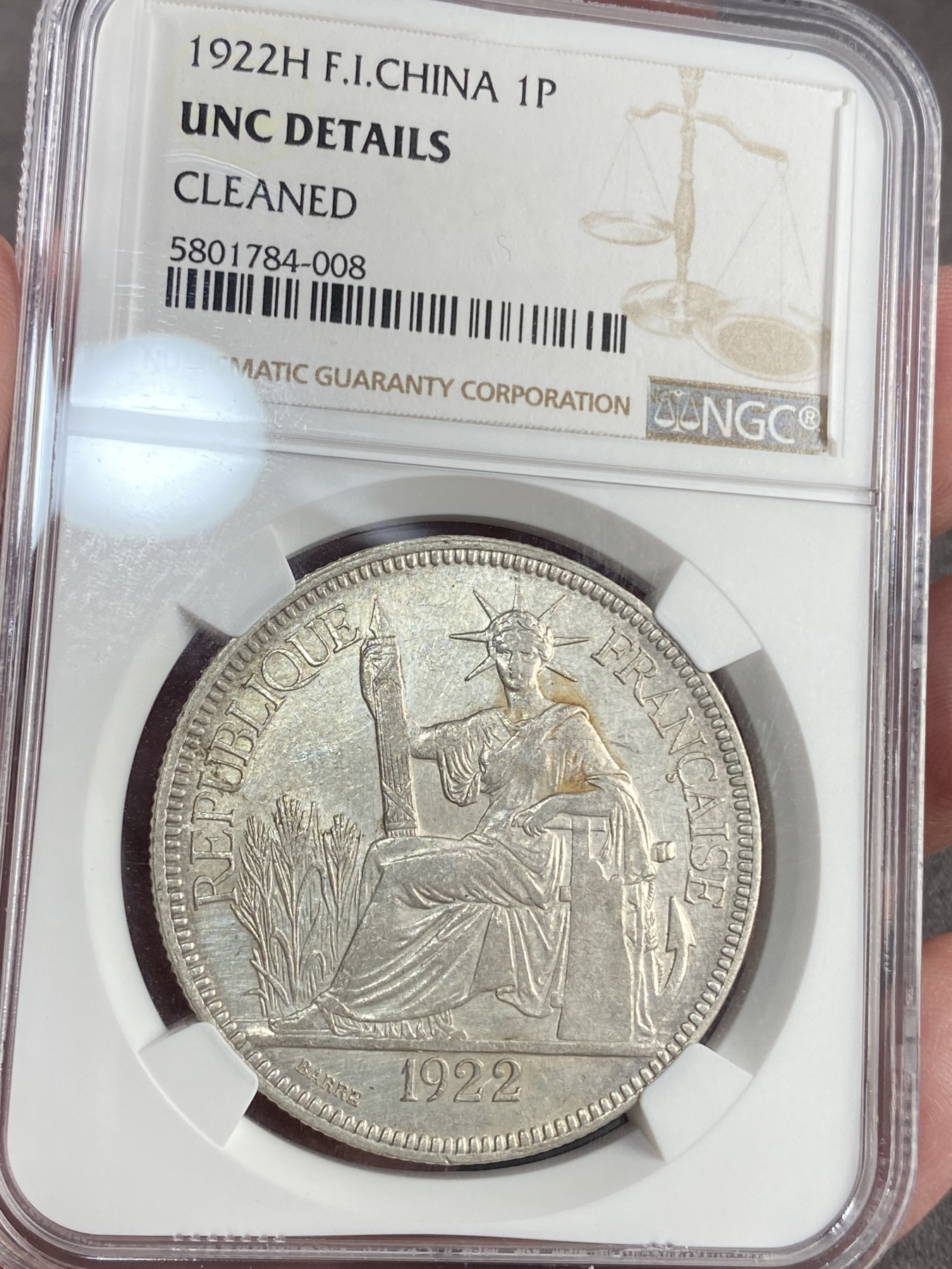 万国钱币拍卖第023期（金辉银韵之夜） NGC UNCD 1922H法属印支1皮阿斯特坐洋大银币 高点不错