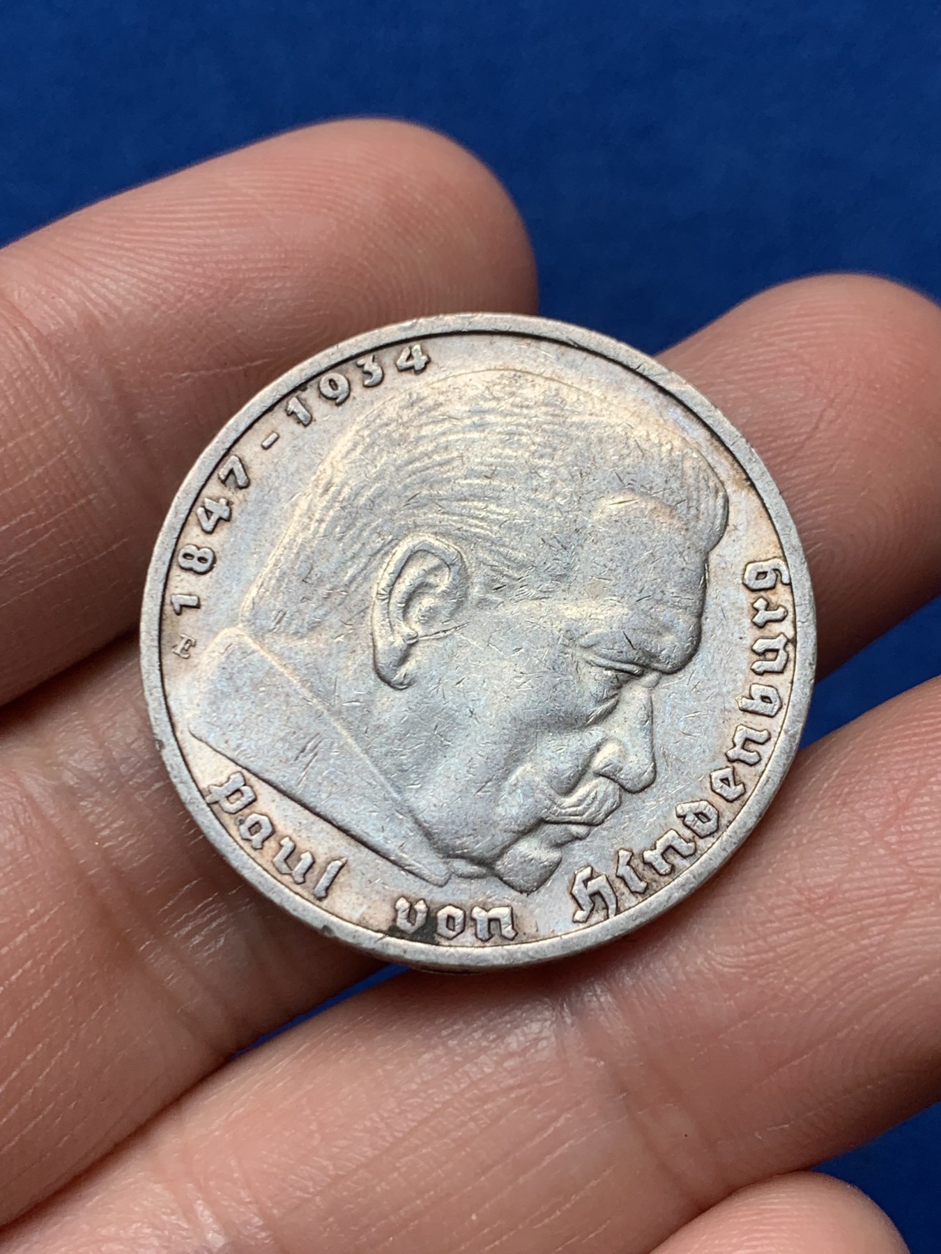 《竞宝斋》第257场-周日，周一 2场连拍 (全场包邮) 德国 1938年 兴登堡 5马克 银币 细节不错