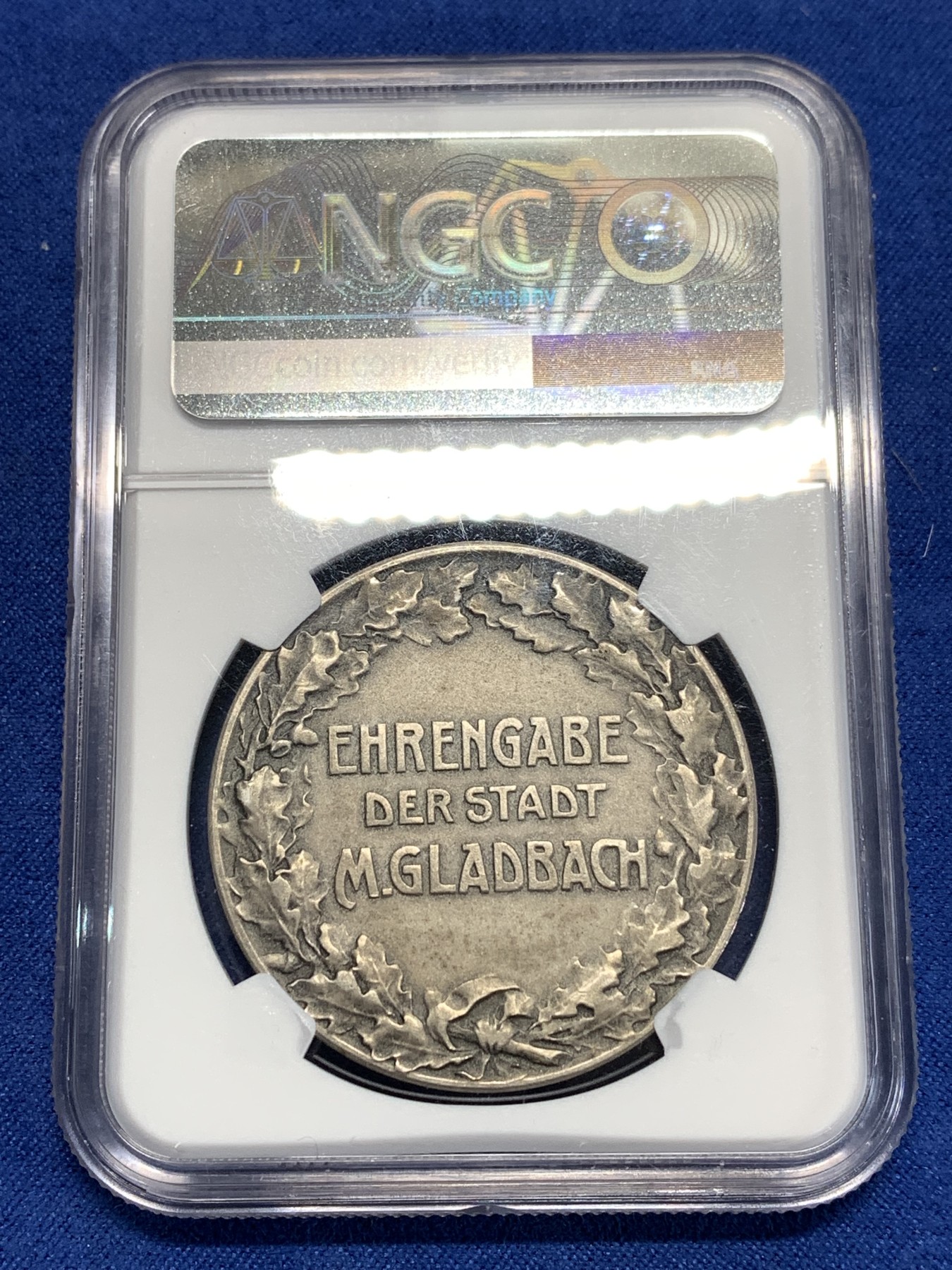 《竞宝斋》第257场-周日，周一 2场连拍 (全场包邮) NGC MS63 19世纪德国门兴格莱德巴赫城市镀银奖章 设计精美 罕见品种！