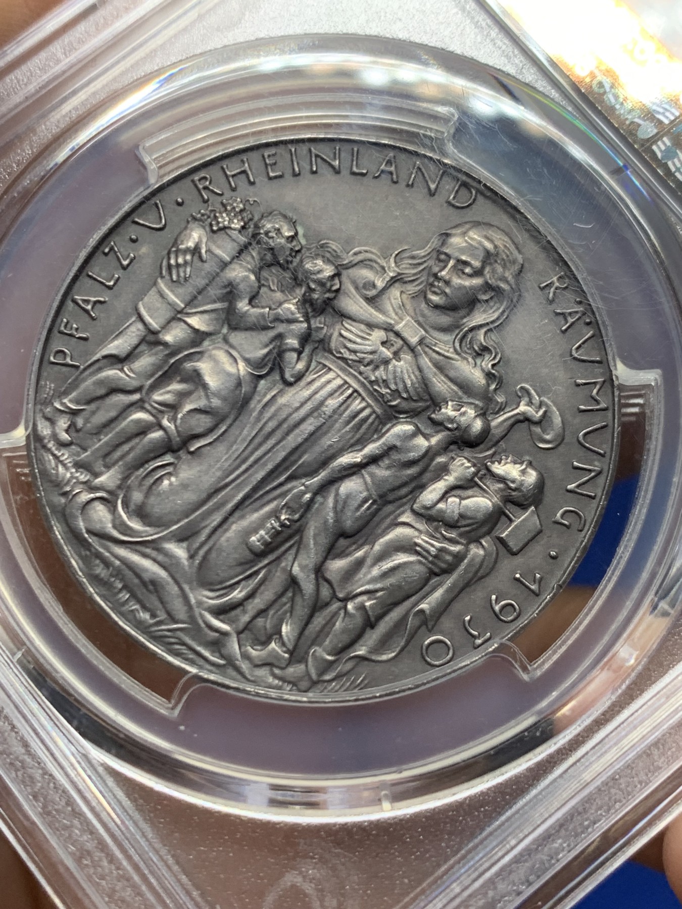 《竞宝斋》第257场-周日，周一 2场连拍 (全场包邮) PCGS SP64 卡尔歌茨设计1930年莱茵河神银章，欧洲老包浆