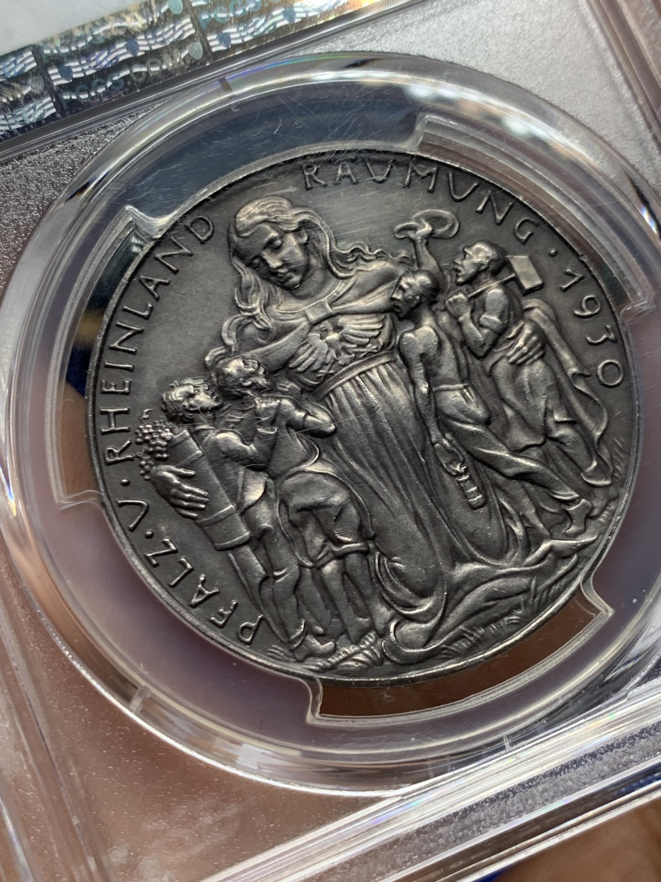 《竞宝斋》第257场-周日，周一 2场连拍 (全场包邮) PCGS SP64 卡尔歌茨设计1930年莱茵河神银章，欧洲老包浆