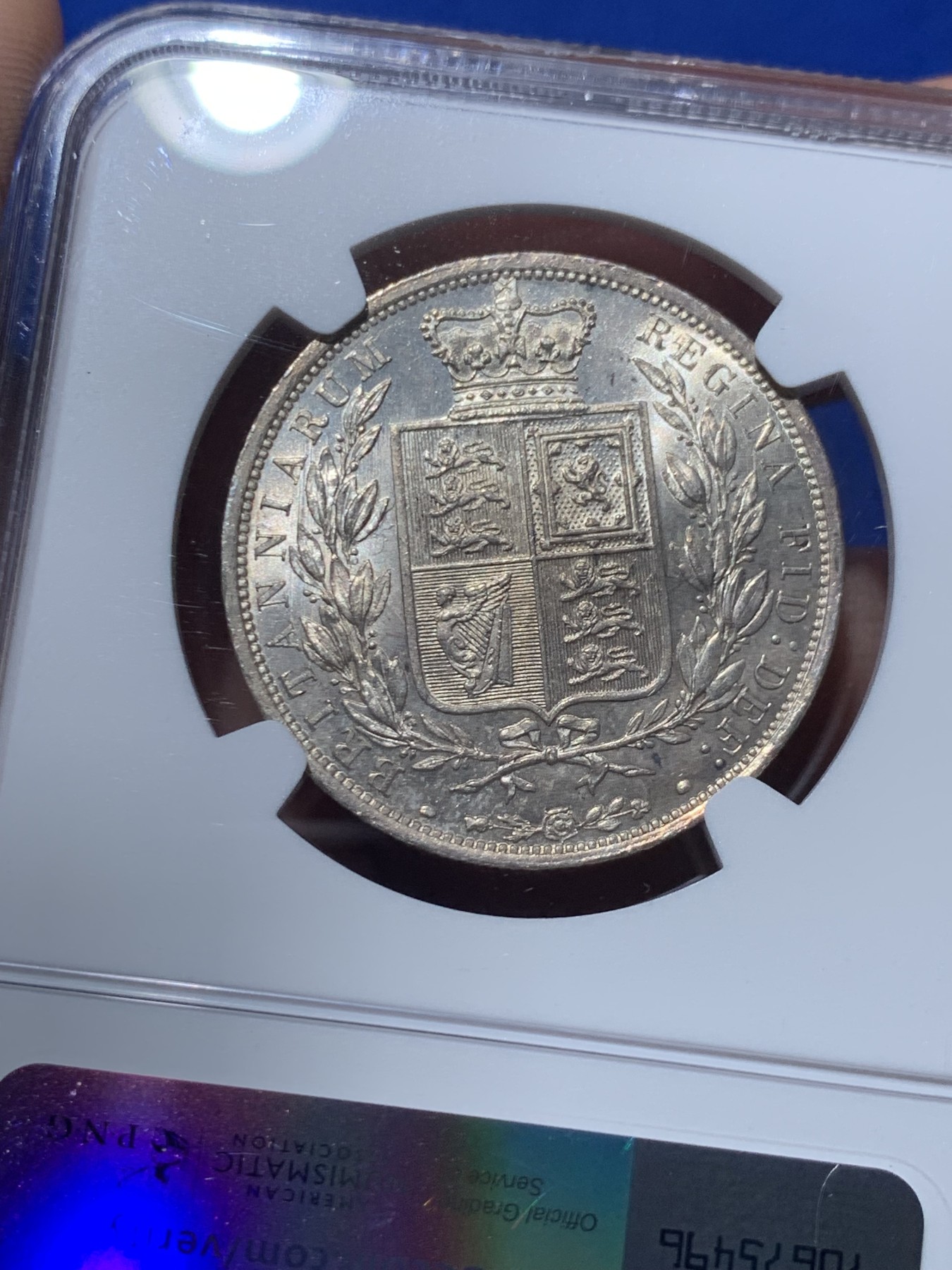 《竞宝斋》第257场-周日，周一 2场连拍 (全场包邮) NGC MS63 英国1886小维半克朗银币，原光难得