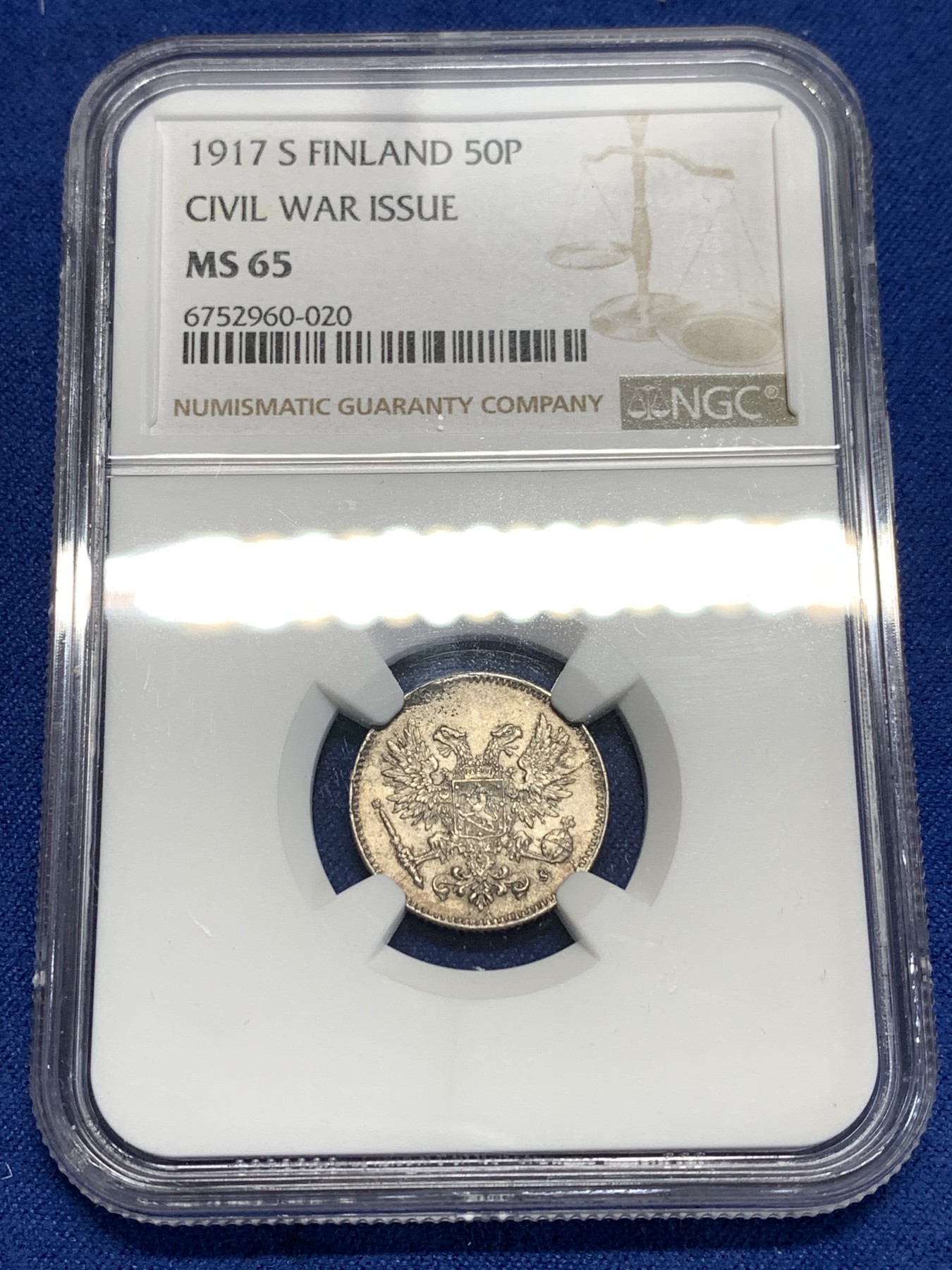 《竞宝斋》第257场-周日，周一 2场连拍 (全场包邮) NGC MS65 1917年芬兰内战无冠双头鹰50芬妮银币，高分老包浆