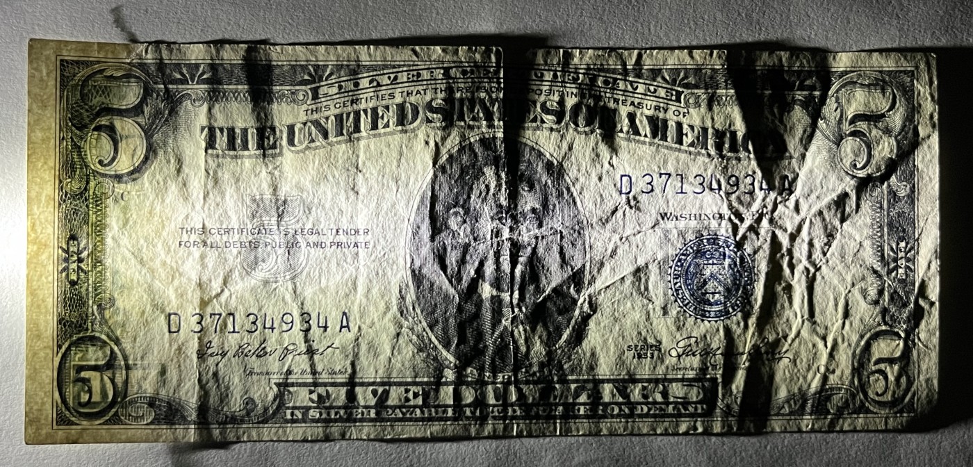 Chase Auction 第27期 - - 外钞、民国钞和人民币混合场！ 1953年正版 5美元 银币券 Silver Certificate D区首发A冠 蓝色号码