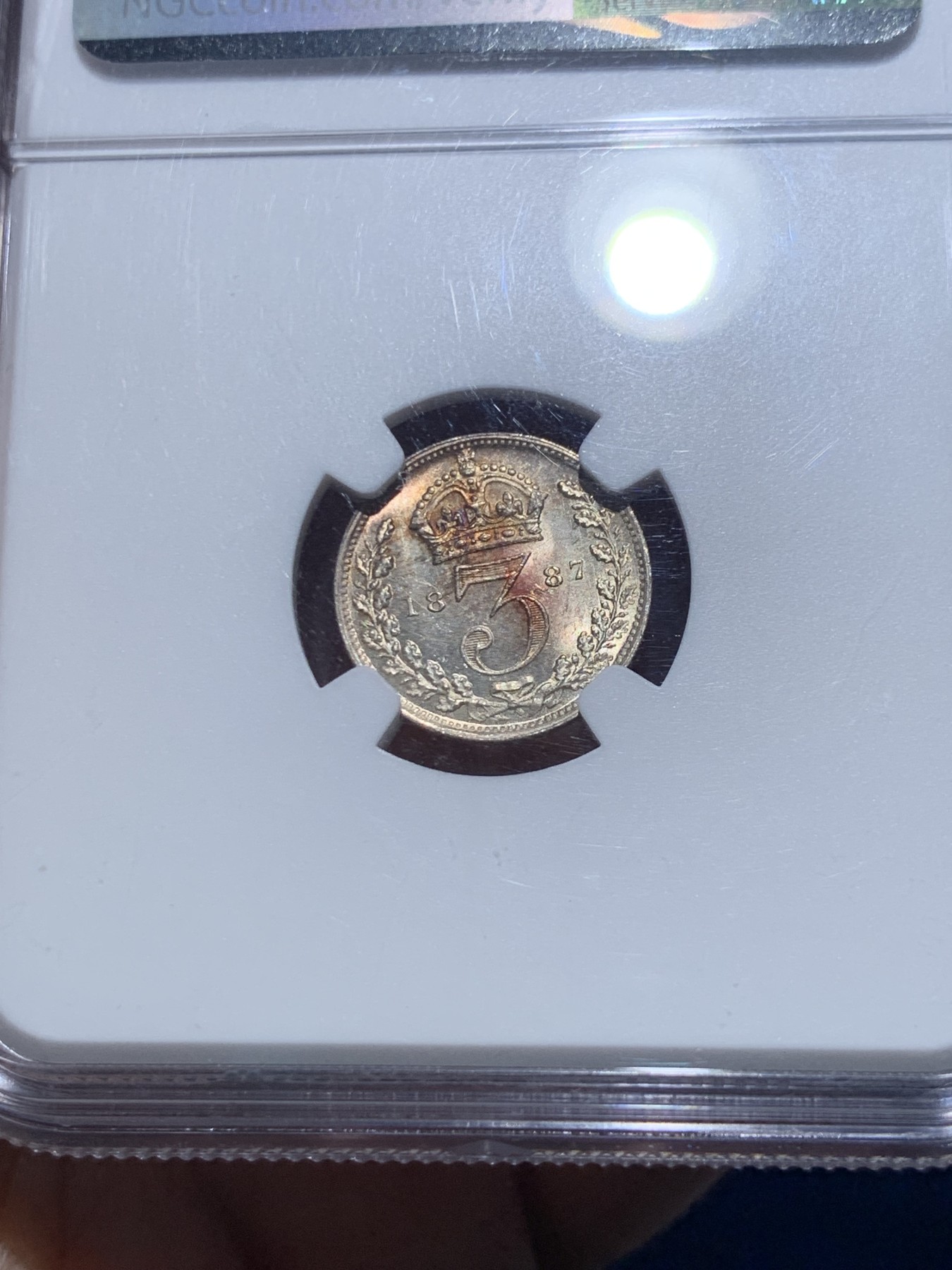 《竞宝斋》第257场-周日，周一 2场连拍 (全场包邮) NGC MS64 英国 1887年 维多利亚 3便士 银币 好彩