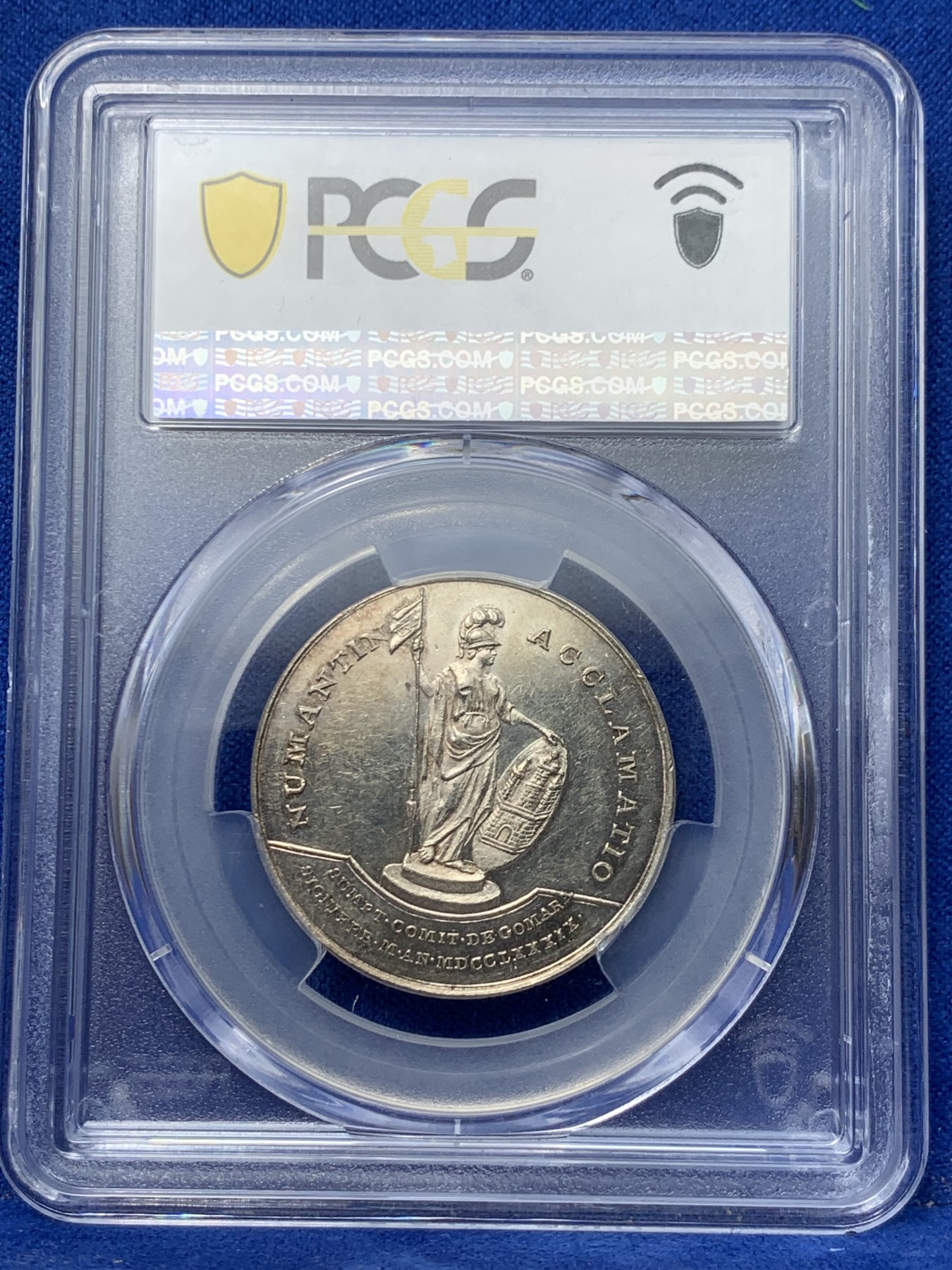 《竞宝斋》第257场-周日，周一 2场连拍 (全场包邮) PCGS MS61 西班牙1789年查理四世加冕宣言章，非常稀少，西系钱币玩家不可或缺的品种。纪念其索里亚宣布查理为国王，正面为查尔斯和玛丽亚·路易莎，背面为西班牙的拟人化身。
