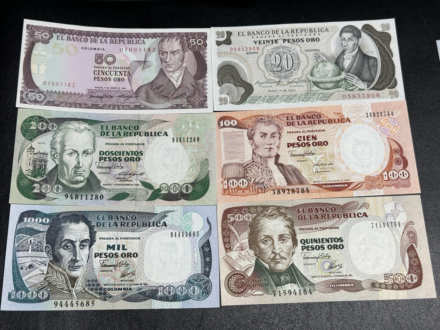 《外钞收藏家》第三百五十六期（美洲纸币专场） 哥伦比亚20/50/100/200/500/1000比索，6枚 全新 个别有潮