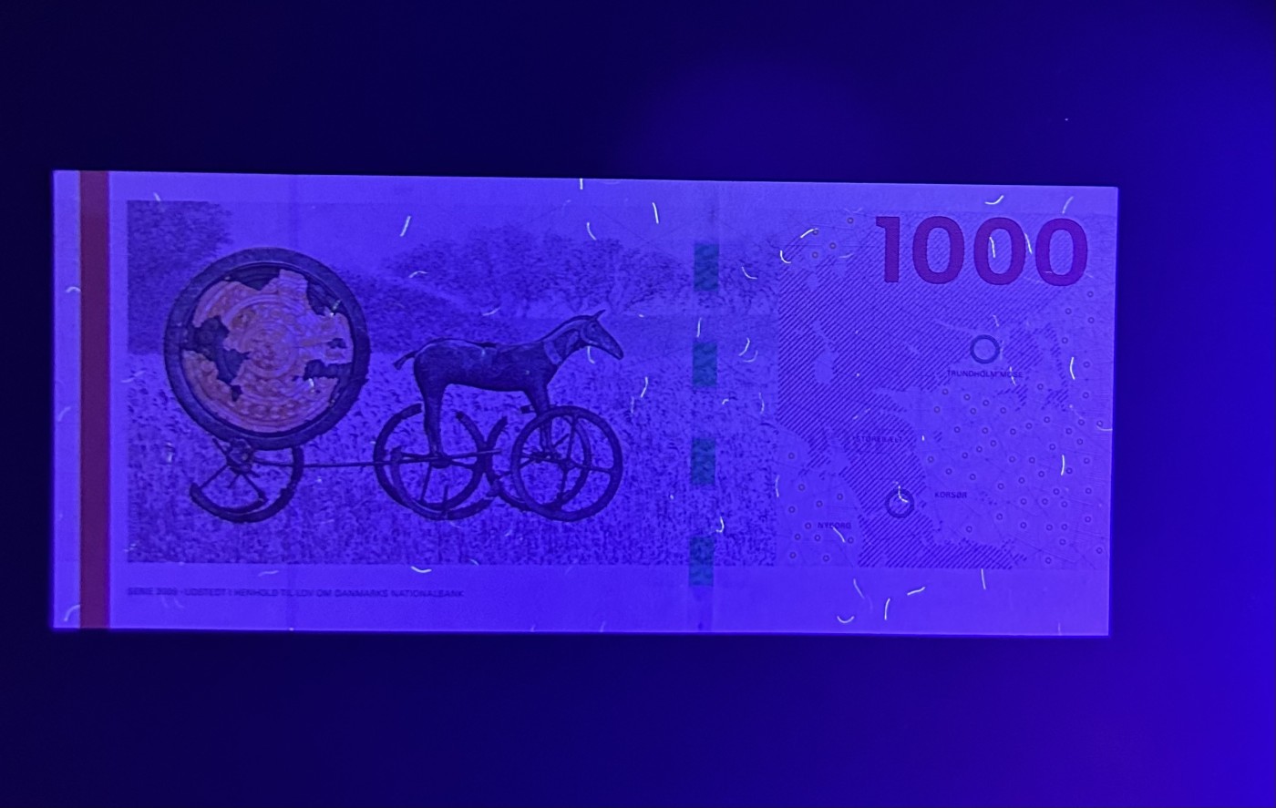 【丑猫0413】今晚6点半，全裸场 丹麦1000unc