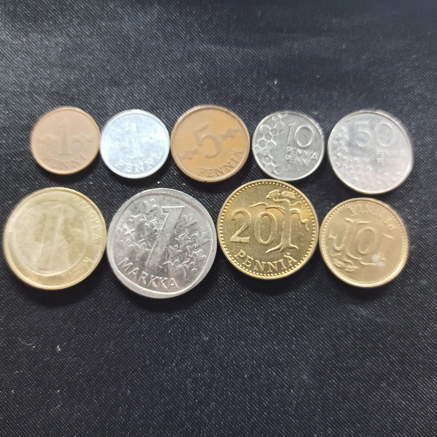 邮泉阁限时拍卖第一场 各国硬币专场 芬兰9枚