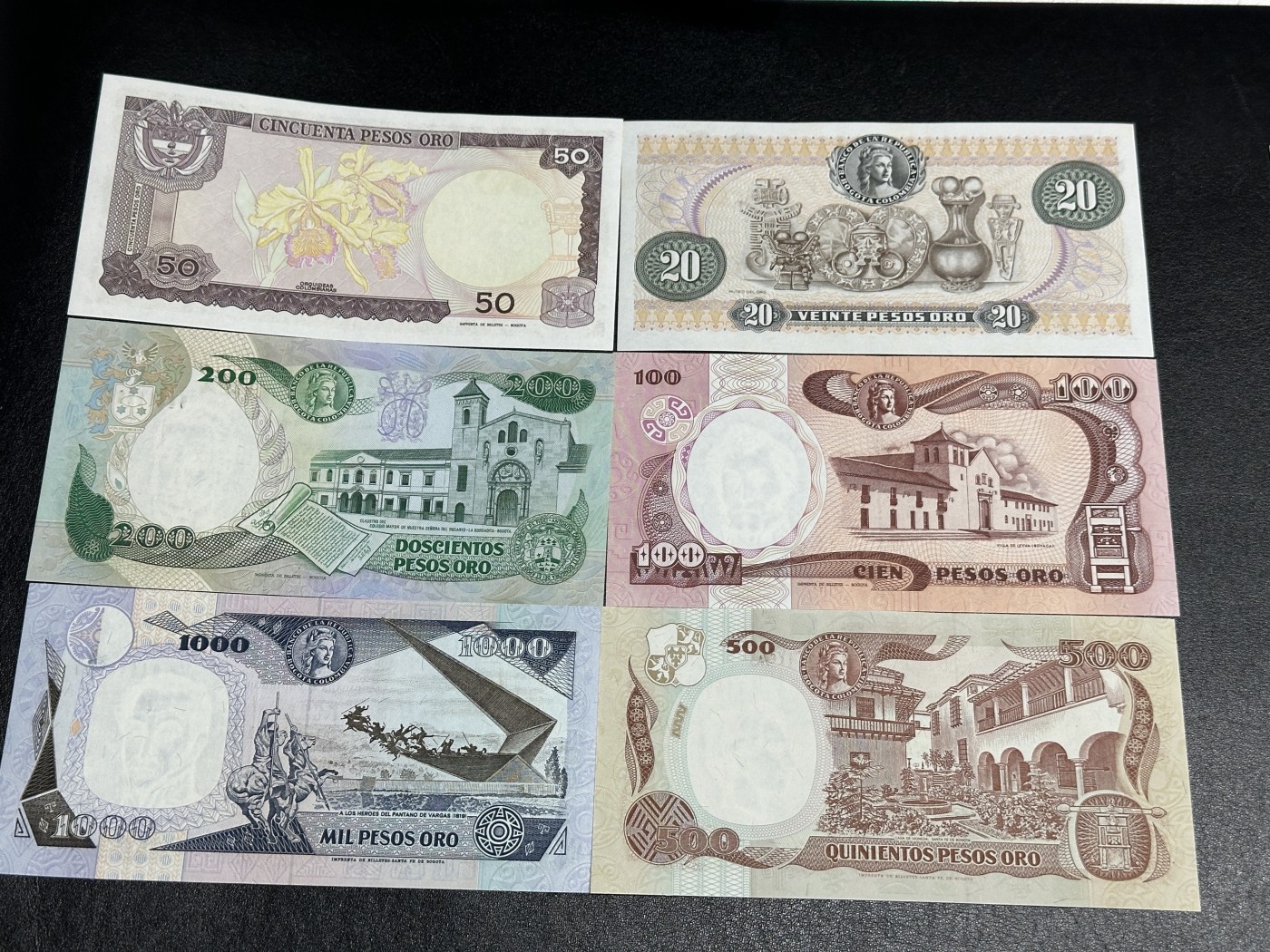 《外钞收藏家》第三百五十六期（美洲纸币专场） 哥伦比亚20/50/100/200/500/1000比索，6枚 全新 个别有潮