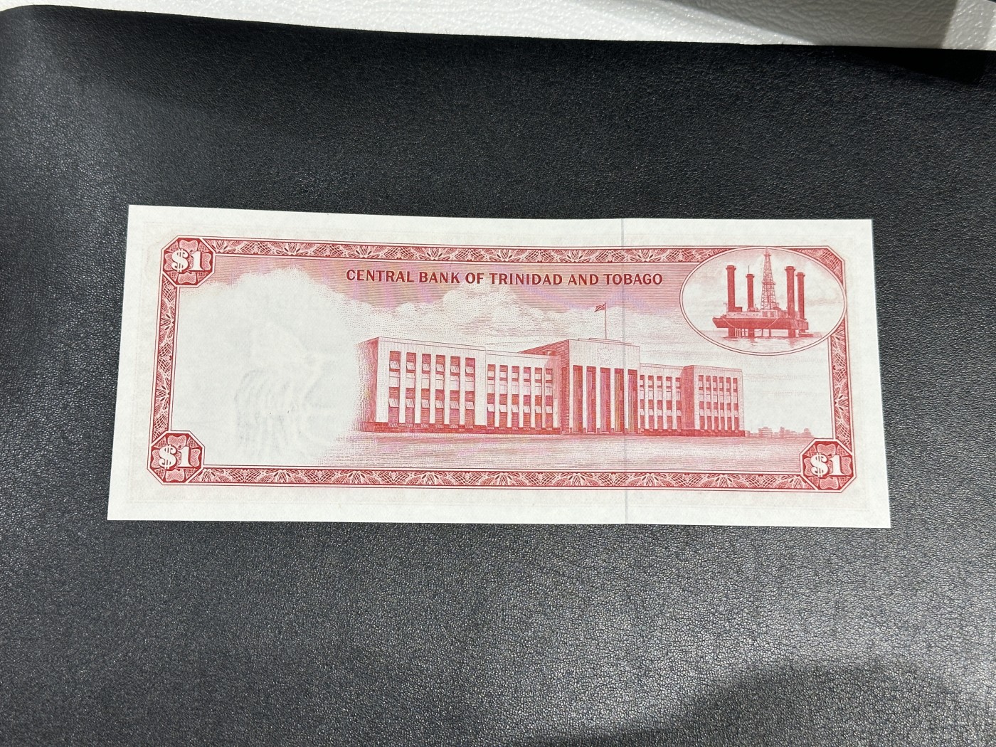 《外钞收藏家》第三百五十六期（美洲纸币专场） 特立尼达和多巴哥1964年1元（P26）全新