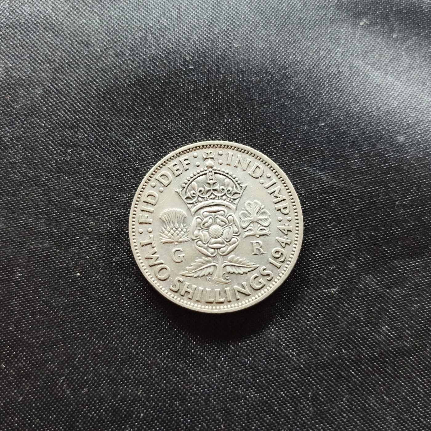 邮泉阁限时拍卖第一场 各国硬币专场 英国乔治六世1944年2先令0.500银币11.31克