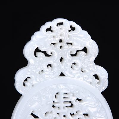 和田玉雕福禄寿玉佩一对 和田玉雕福禄寿玉佩一对