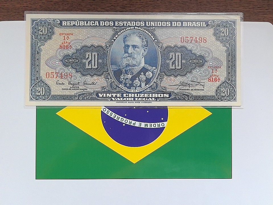 巴西1961年20克鲁塞罗 P-168a 签名9 816序列 尾8 美洲纸币 实物图 UNC
