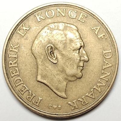 布加迪🐬～世界钱币🌾第 101 期 /  巴拿马🇵🇦牙买加🇯🇲圭亚那🇬🇾精制套币剪零及各国散币 - 丹麦🇩🇰 1958年 2克朗 31mm 弗雷德里克九世