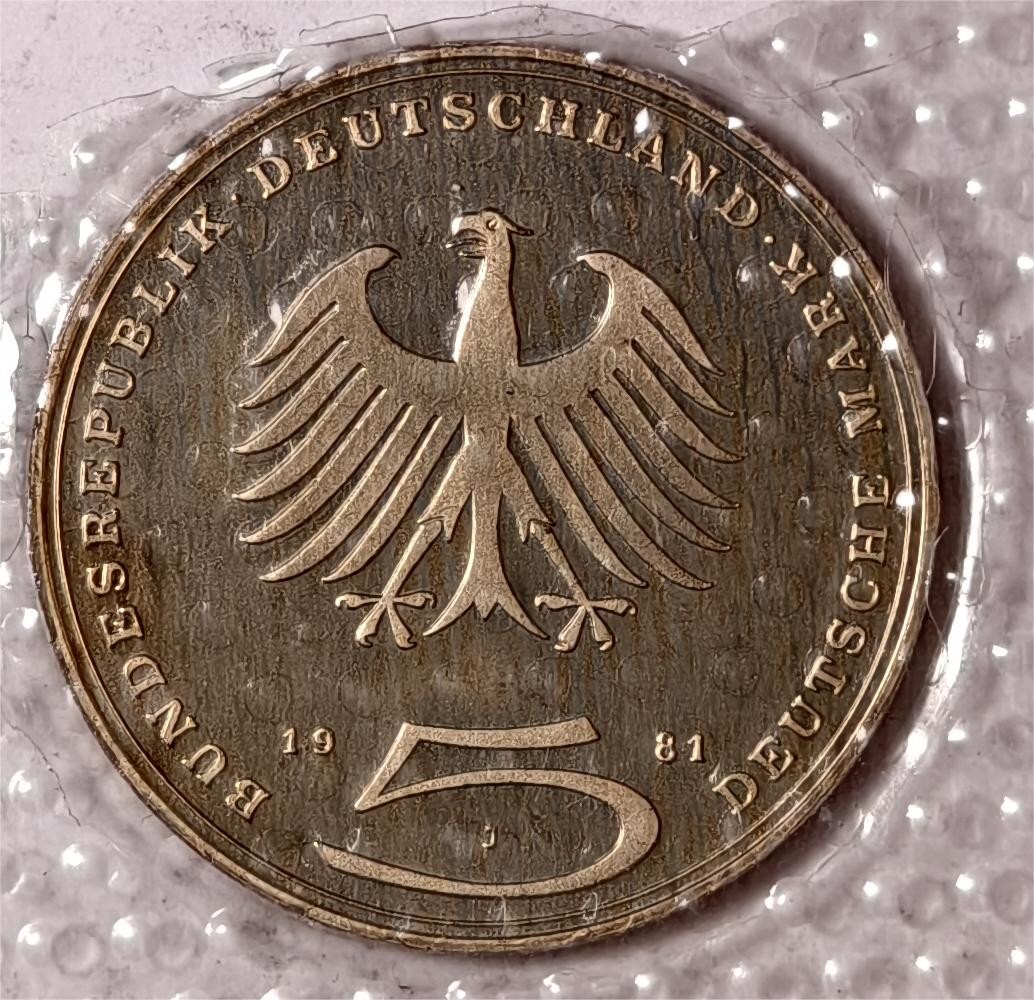 紫瑗钱币——第336期拍卖 联邦德国 1981年 J版 戈特霍尔德·埃法莲·莱辛 逝世200周年 5马克 镍币 精制 半原封