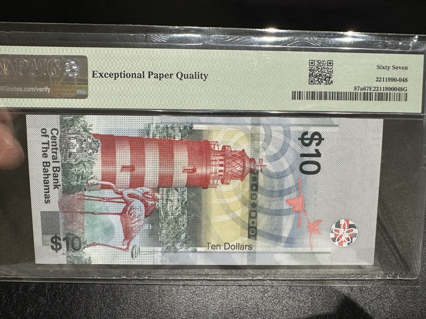 《外钞收藏家》第三百六十二期 2022年巴哈马10刀 PMG67 无47 A冠