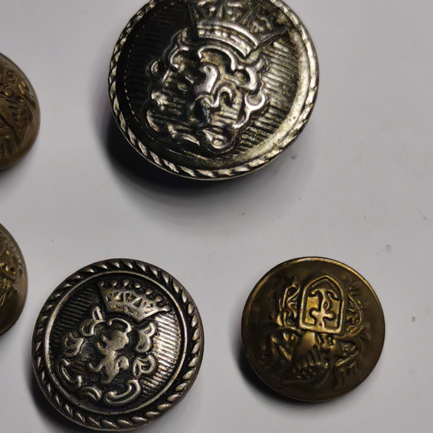 星月云阁杂件拍卖第2期 扣子7个